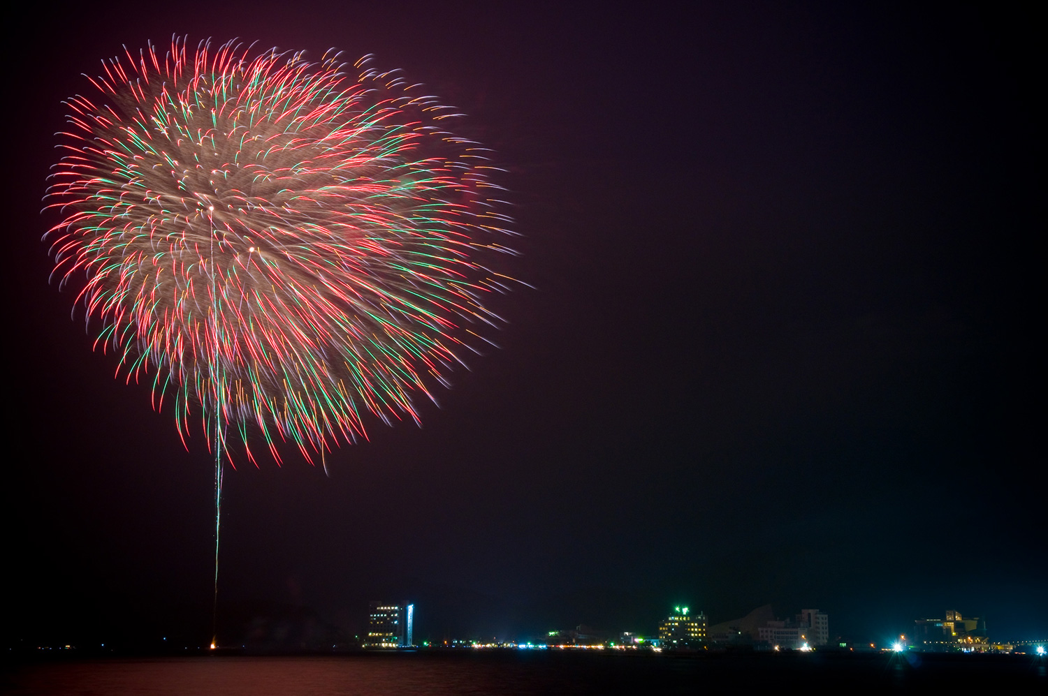 Asamushi Firework Festival
